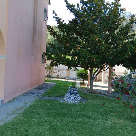 Pool Villa Grigoris Aspiotades Esterno foto