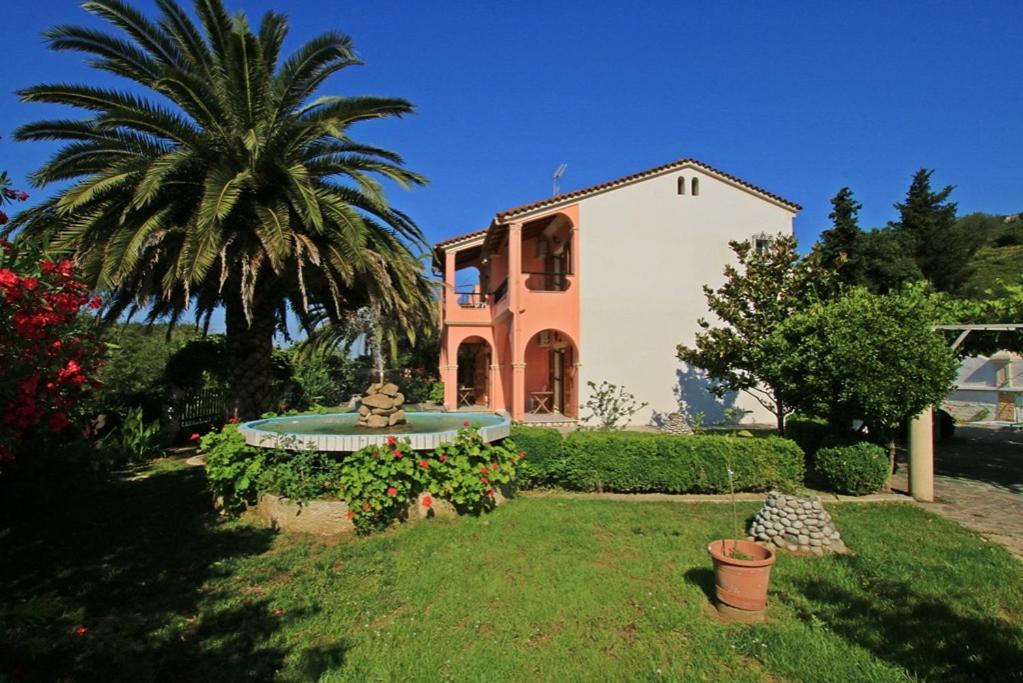 Pool Villa Grigoris Aspiotades Esterno foto
