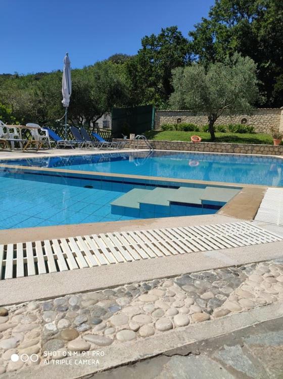 Pool Villa Grigoris Aspiotades Esterno foto