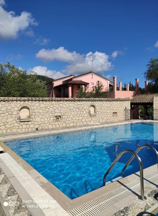 Pool Villa Grigoris Aspiotades Esterno foto