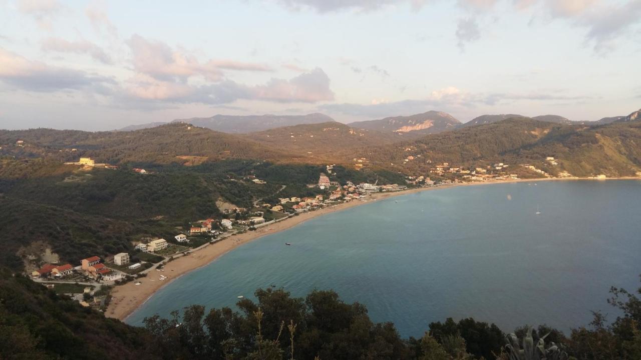 Pool Villa Grigoris Aspiotades Esterno foto